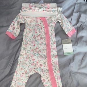 Never worn 2piece onesie